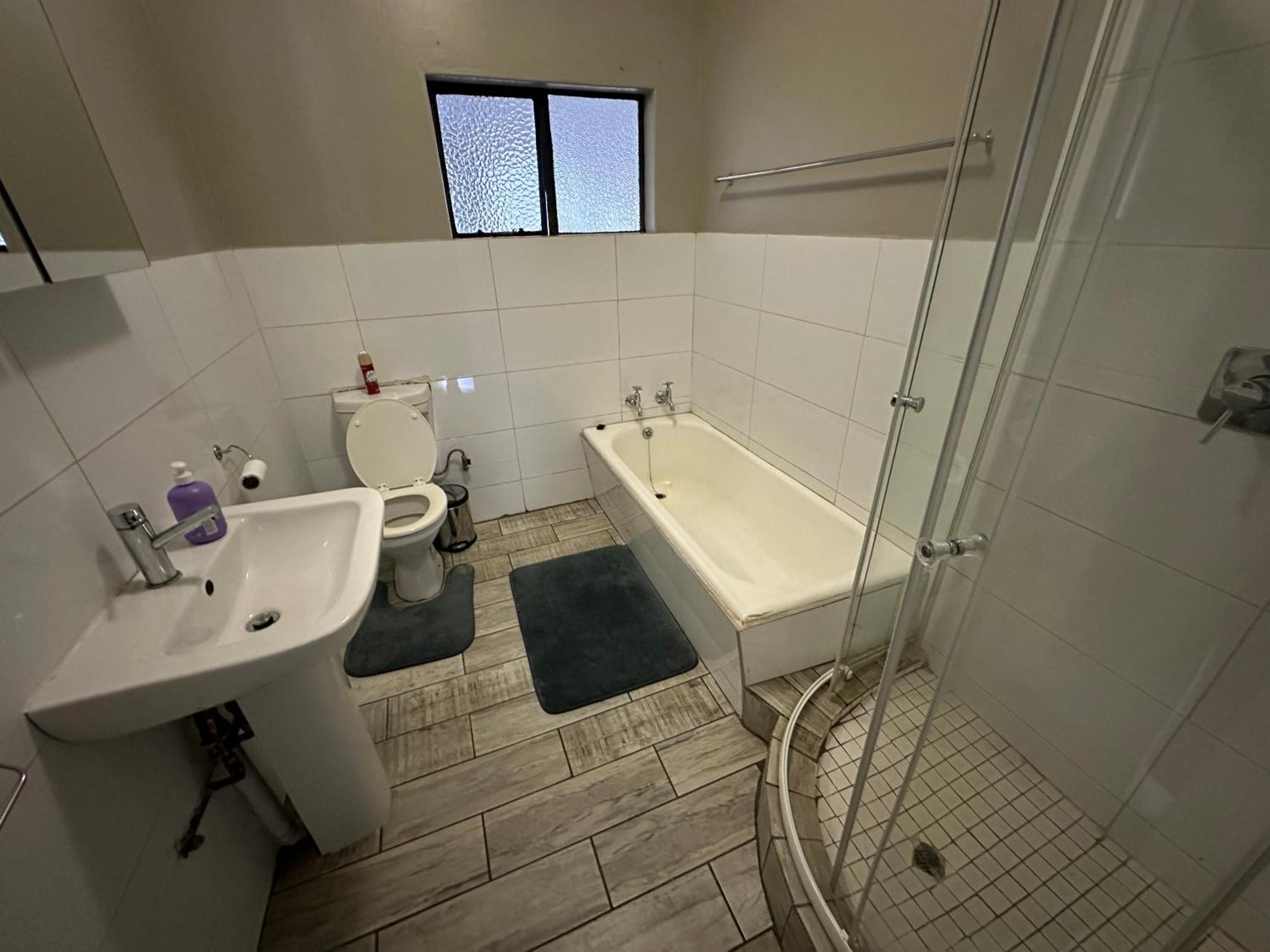 Favour Guest House Polokwane Ngoại thất bức ảnh